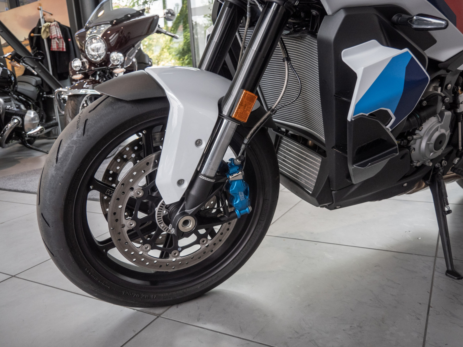 BMW M 1000 XR – Produktfoto 14