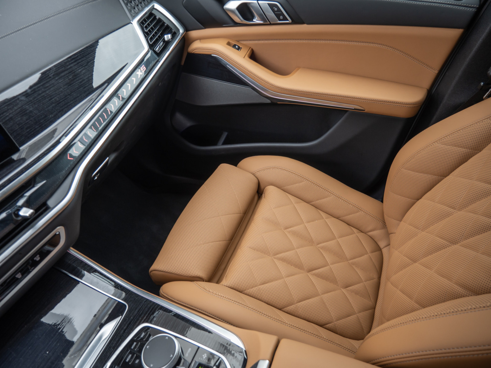 BMW X5 xDrive50e M-Sport – Produktfoto 16