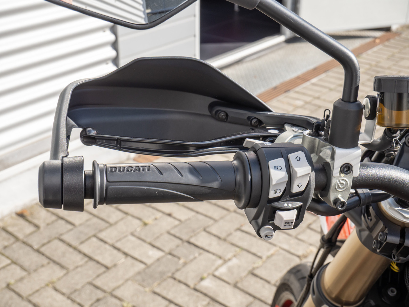 DUCATI Hypermotard 698 RVE 35kW – Produktfoto 10