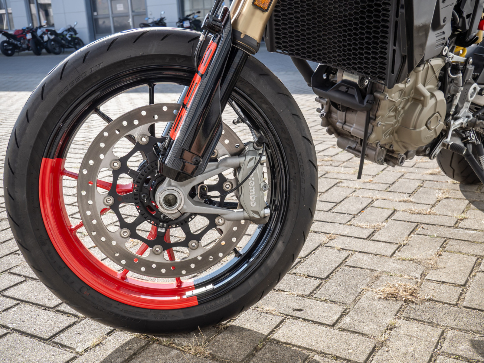 DUCATI Hypermotard 698 RVE 35kW – Produktfoto 14