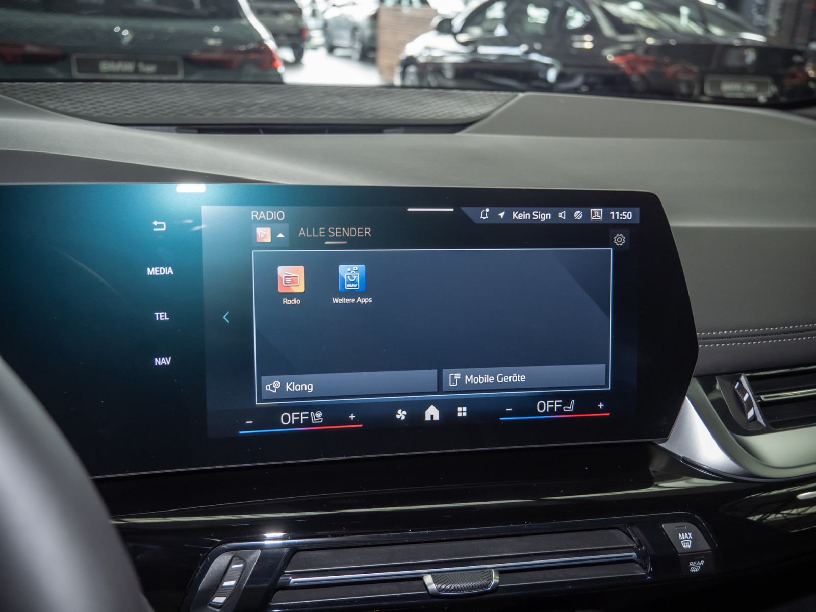 BMW 218d Active Tourer M-Sport – Produktfoto 12