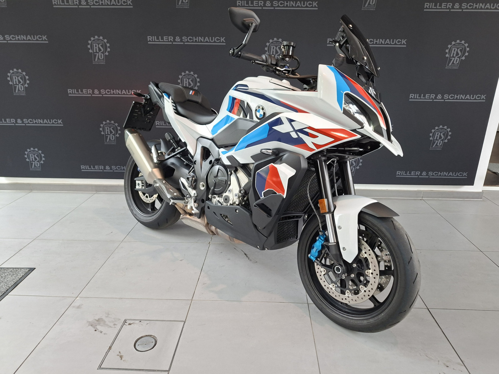 BMW M 1000 XR – Produktfoto 1