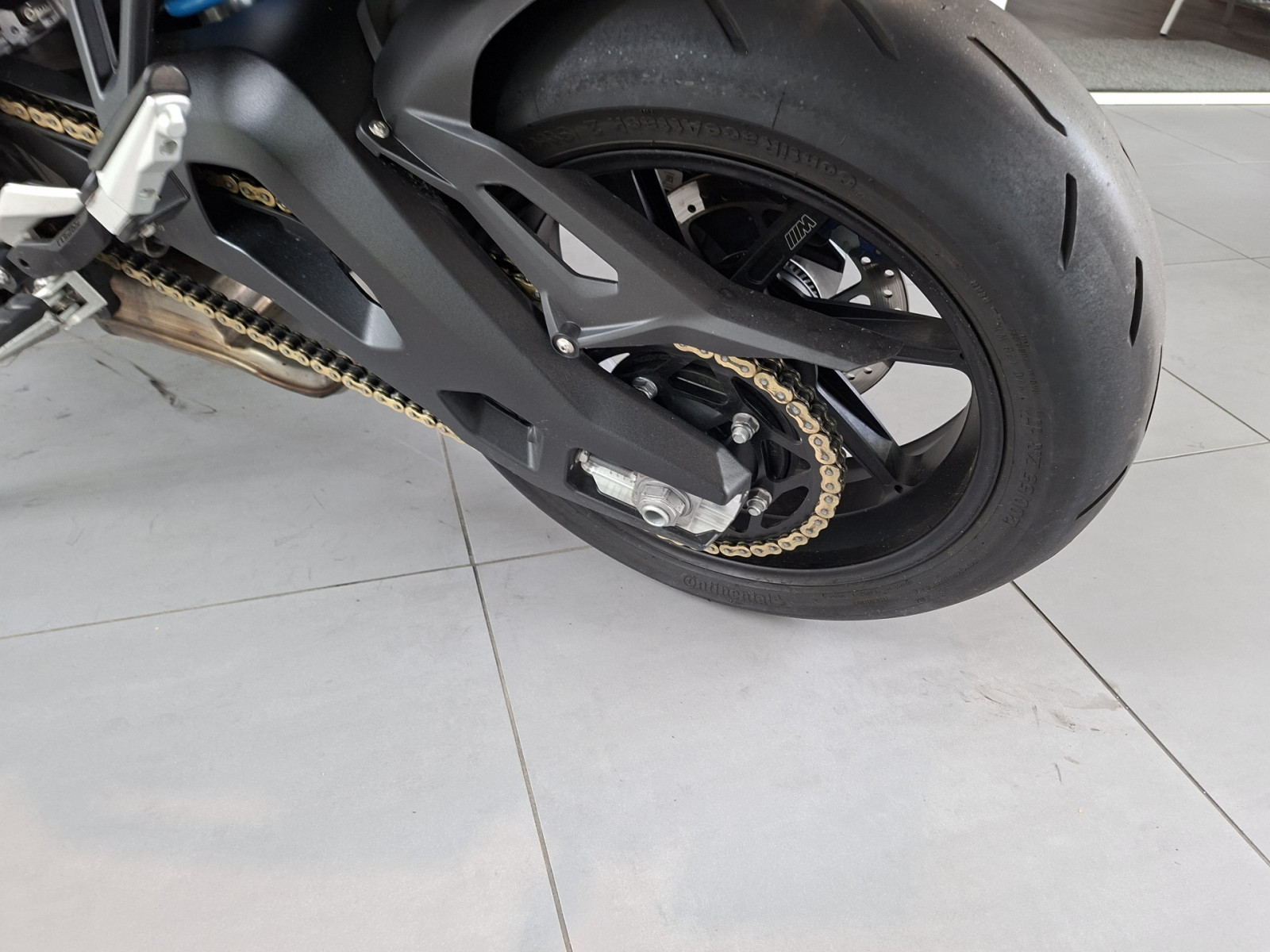 BMW M 1000 XR – Produktfoto 8