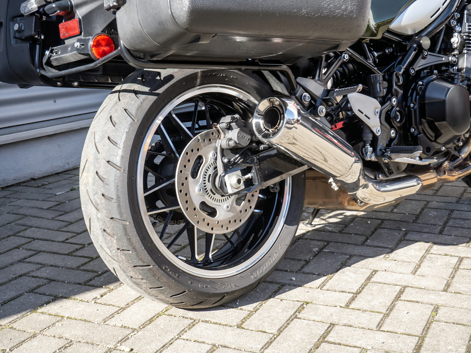 Kawasaki Z 900 RS – Produktfoto 5