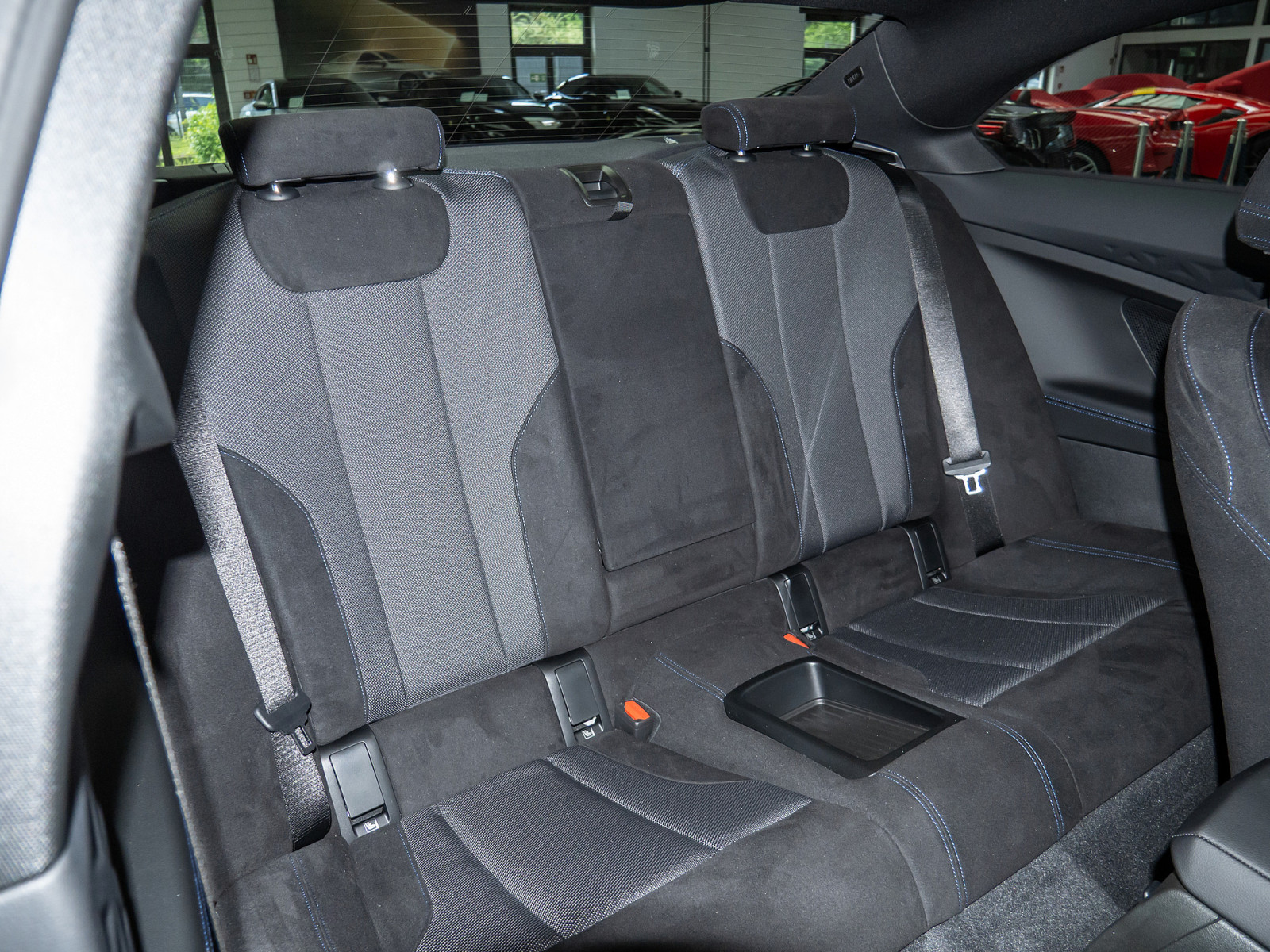 BMW 218i Coupe M-Sport – Produktfoto 6