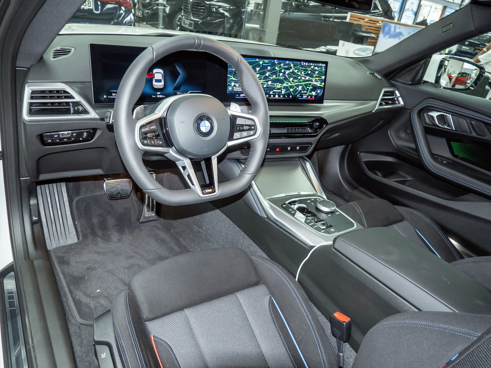 BMW 218i Coupe M-Sport – Produktfoto 7