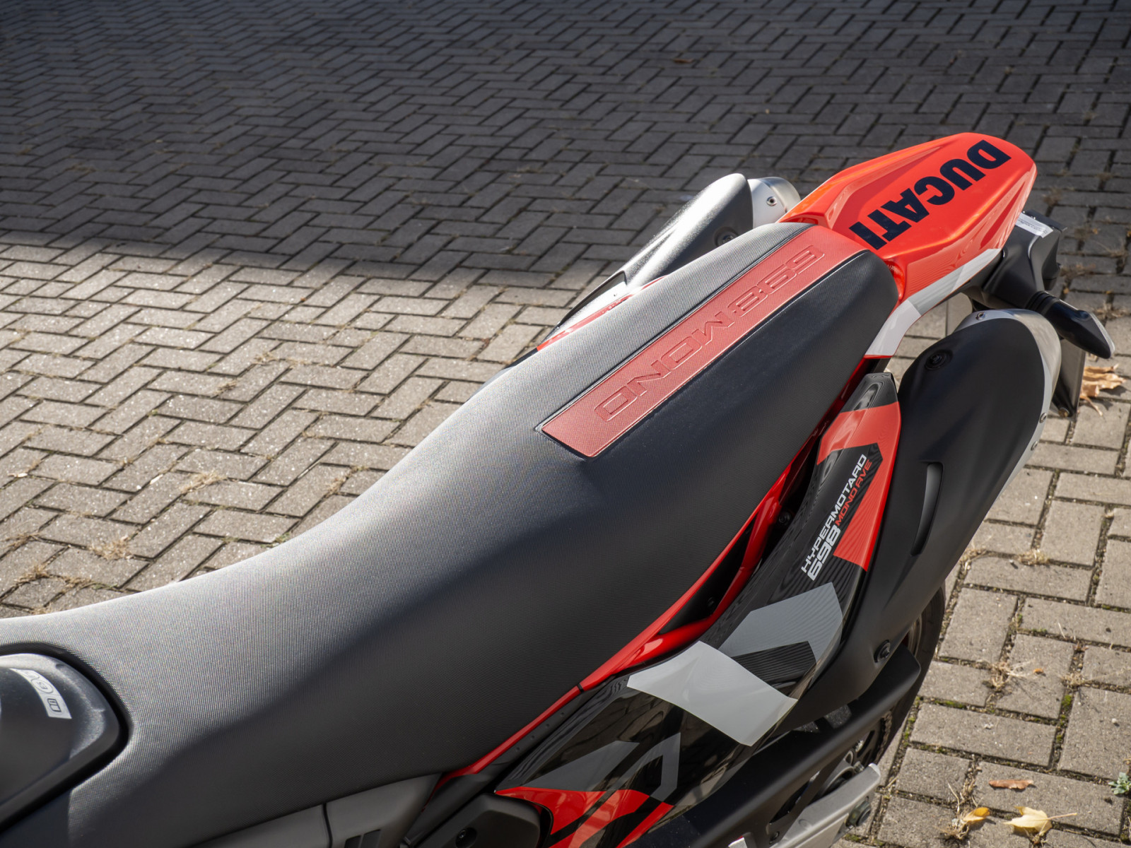 DUCATI Hypermotard 698 RVE – Produktfoto 8