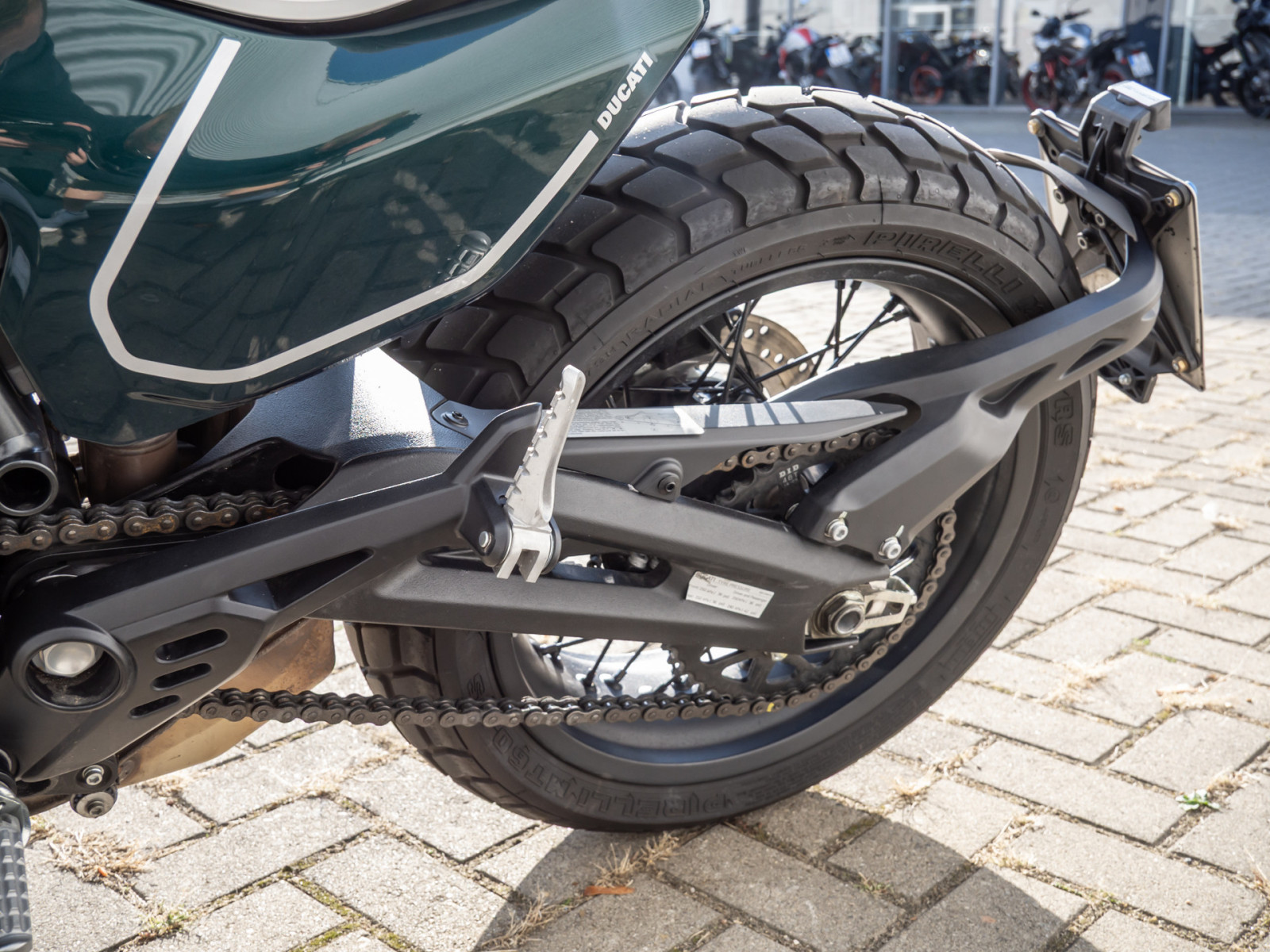 DUCATI Scrambler Nightshift – Produktfoto 11