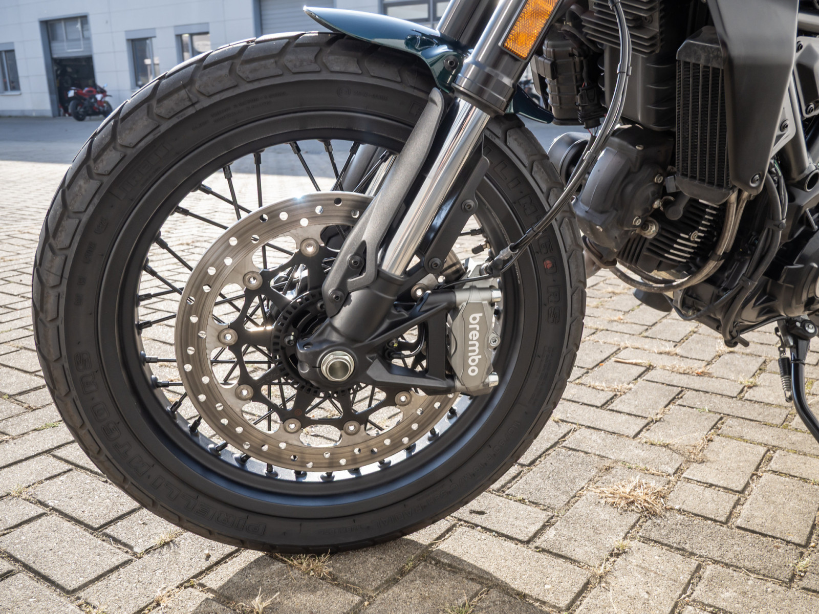 DUCATI Scrambler Nightshift – Produktfoto 14