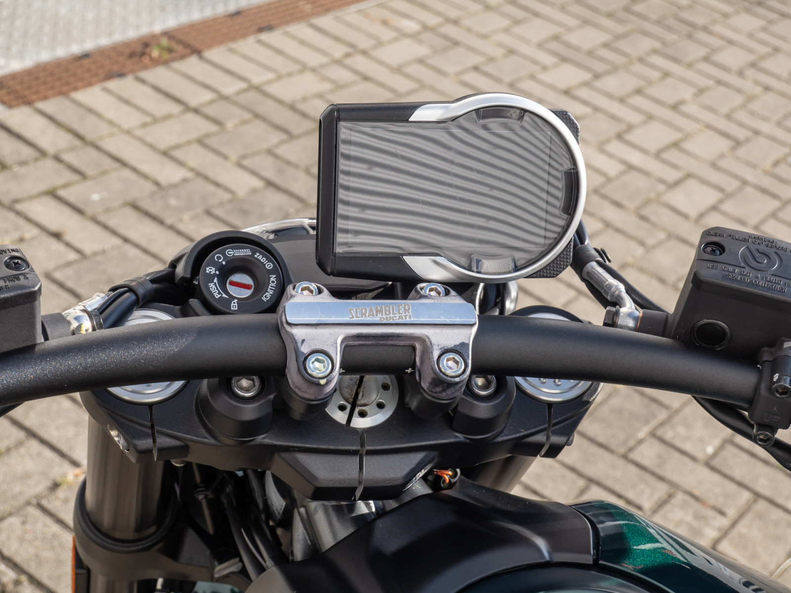 DUCATI Scrambler Nightshift – Produktfoto 9