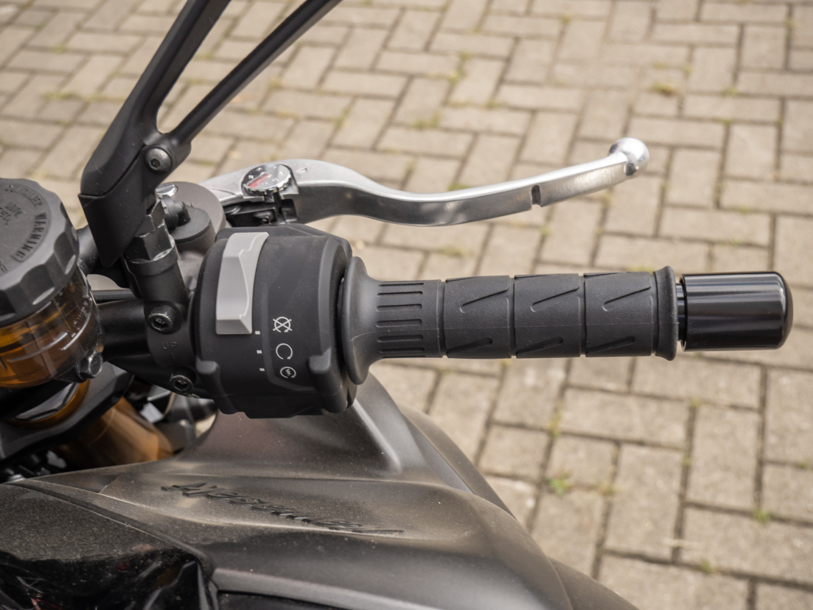 Kawasaki Z 1100 SE – Produktfoto 10