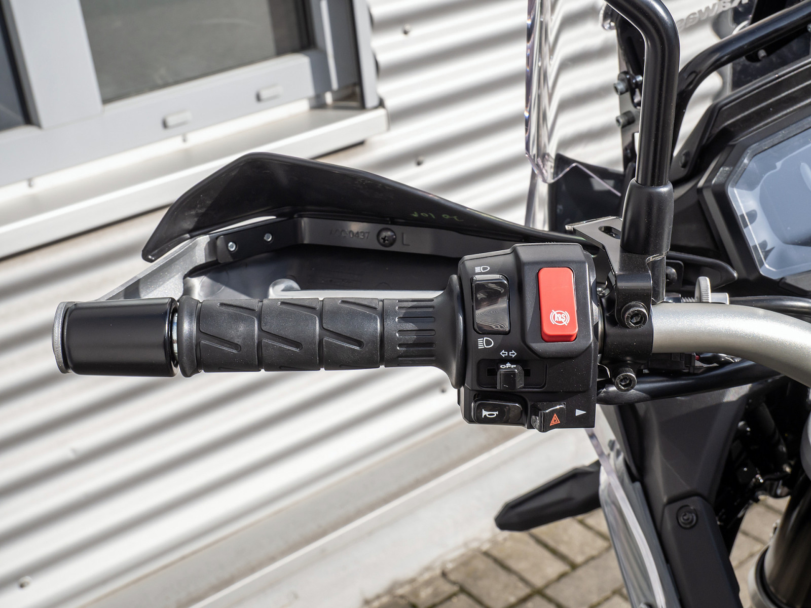 Kawasaki KLE 500 SE – Produktfoto 9