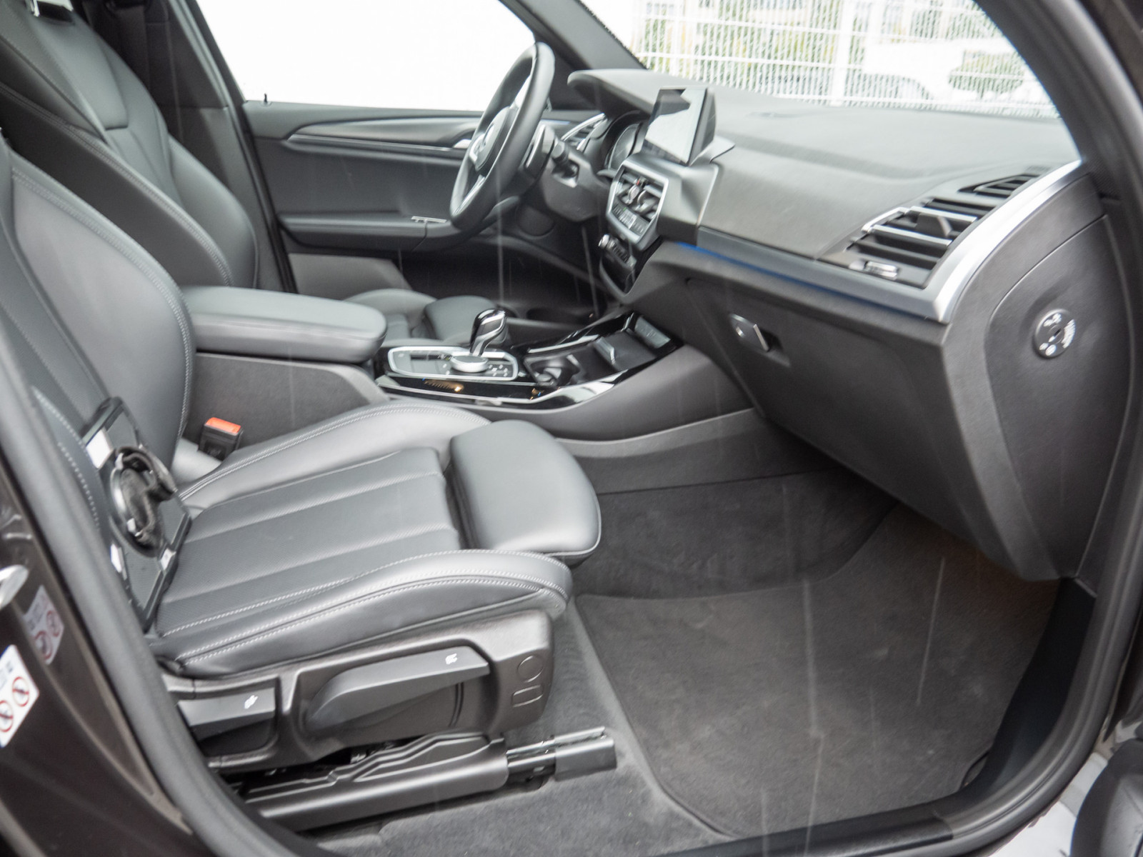 BMW X3 xDrive 30e M-Sport – Produktfoto 7
