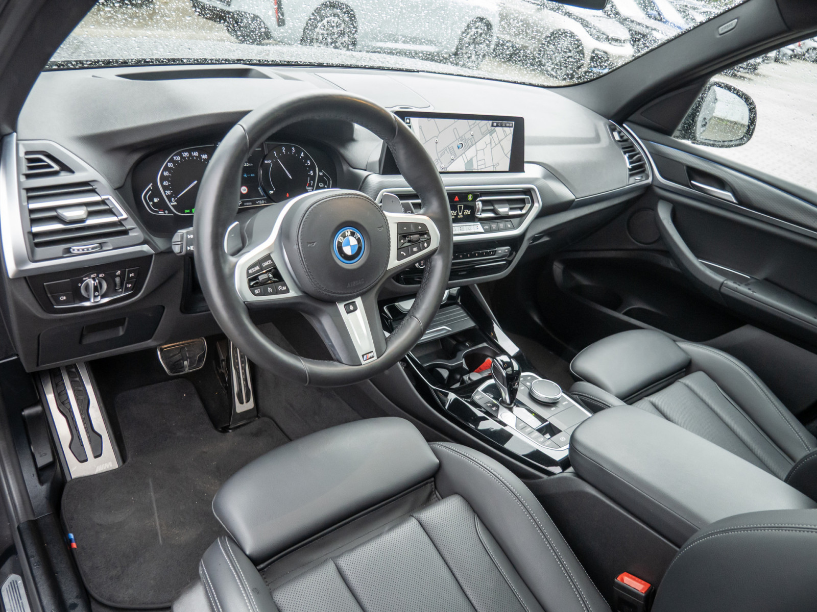 BMW X3 xDrive 30e M-Sport – Produktfoto 9