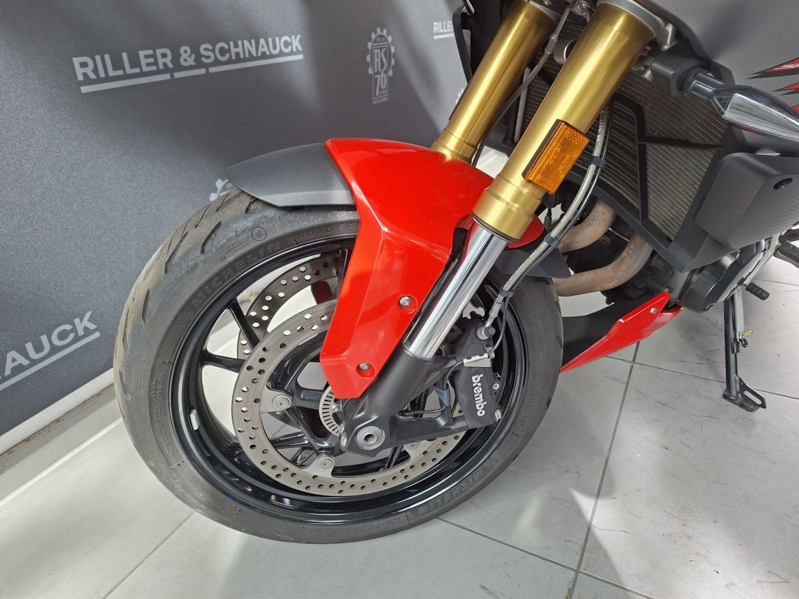 BMW F 900 XR – Produktfoto 5