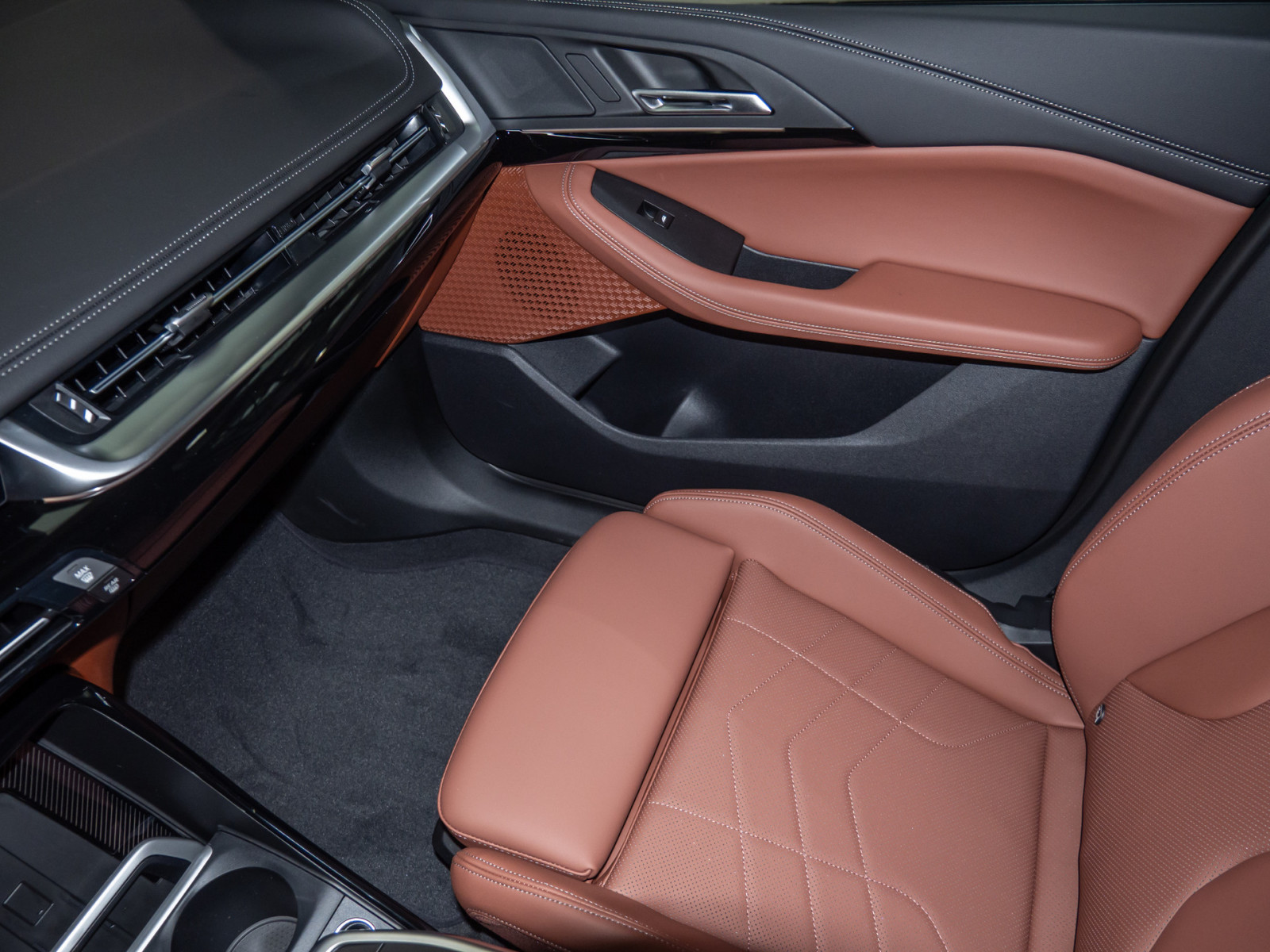 BMW 220i Active Tourer M-Sport – Produktfoto 15