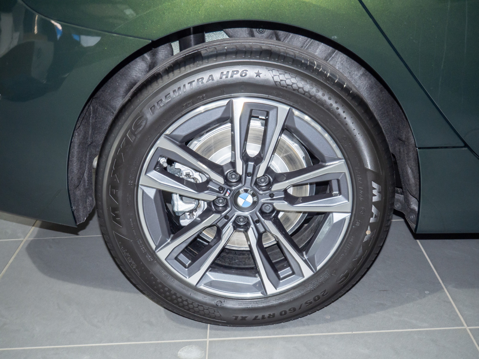 BMW 220i Active Tourer M-Sport – Produktfoto 6