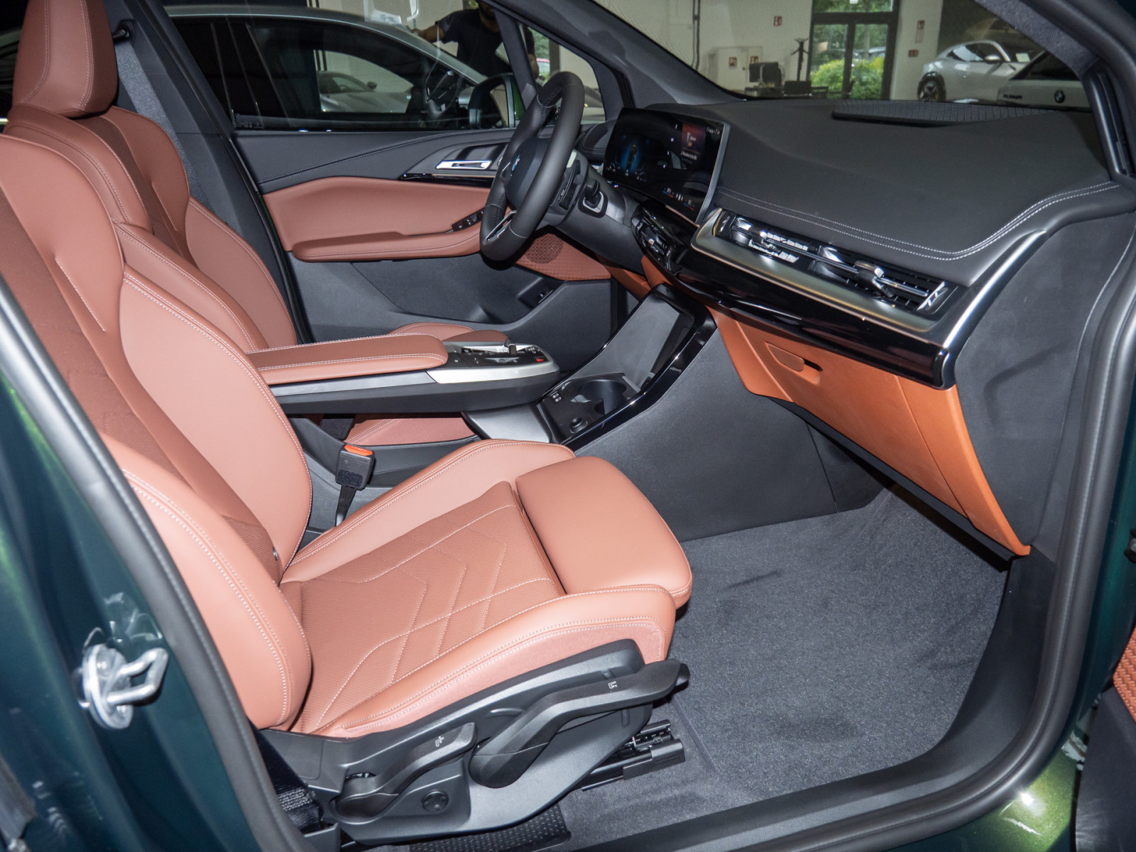 BMW 220i Active Tourer M-Sport – Produktfoto 7