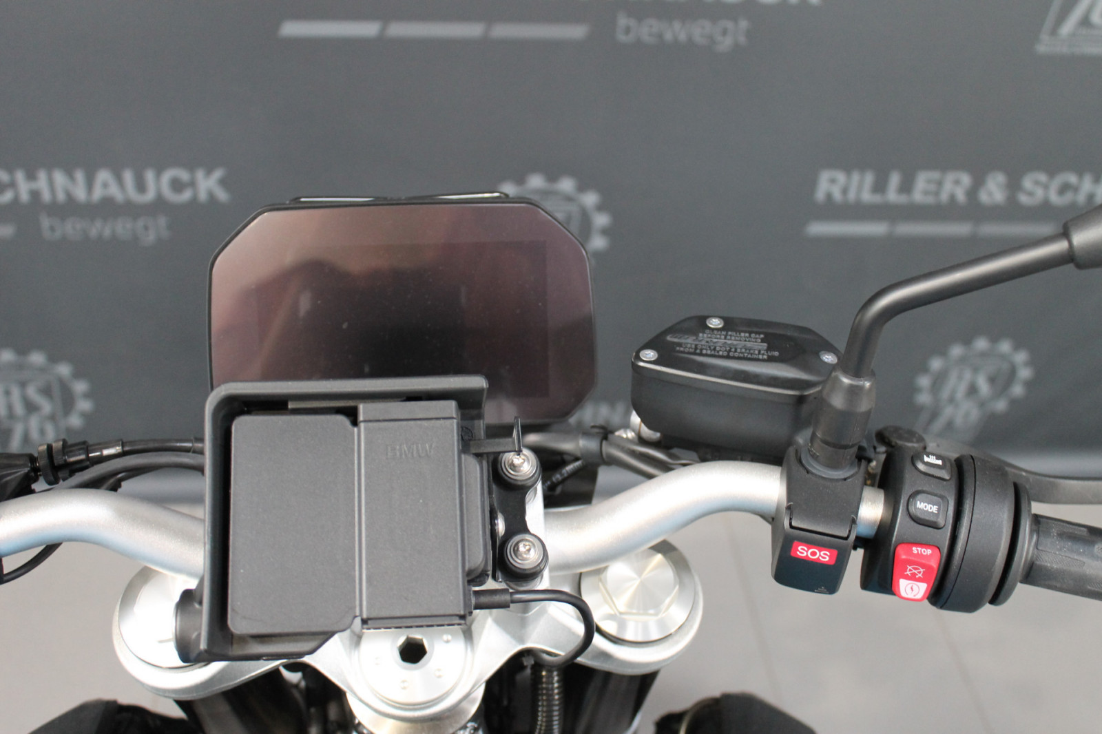 BMW F 900 R A2 – Produktfoto 9