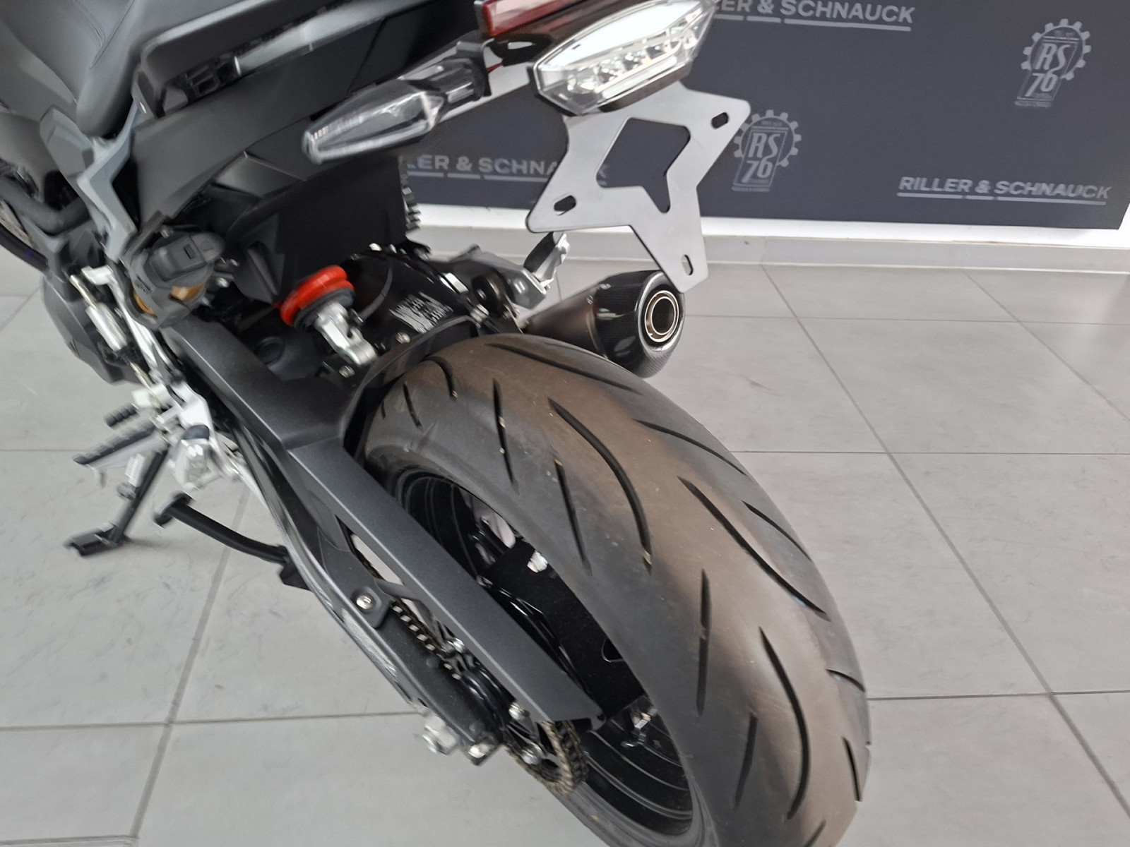 BMW F 900 R A2 – Produktfoto 7