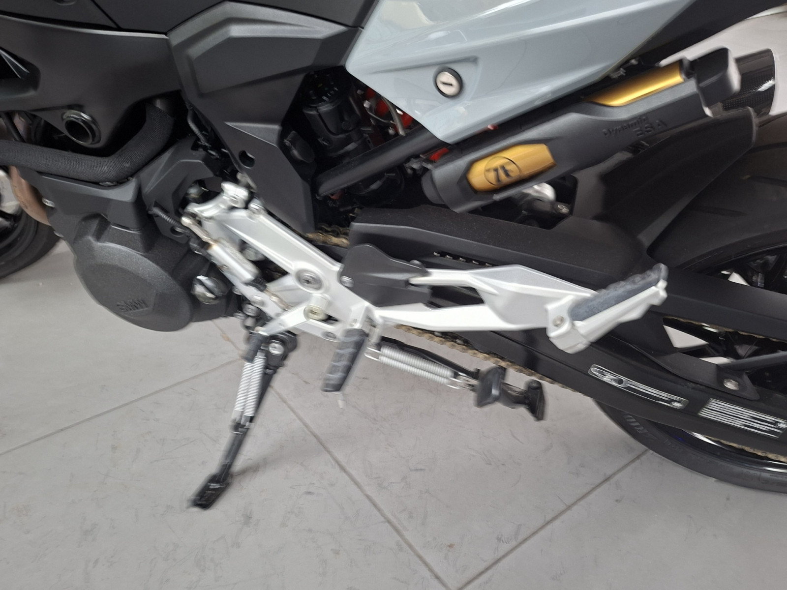 BMW F 900 R A2 – Produktfoto 8