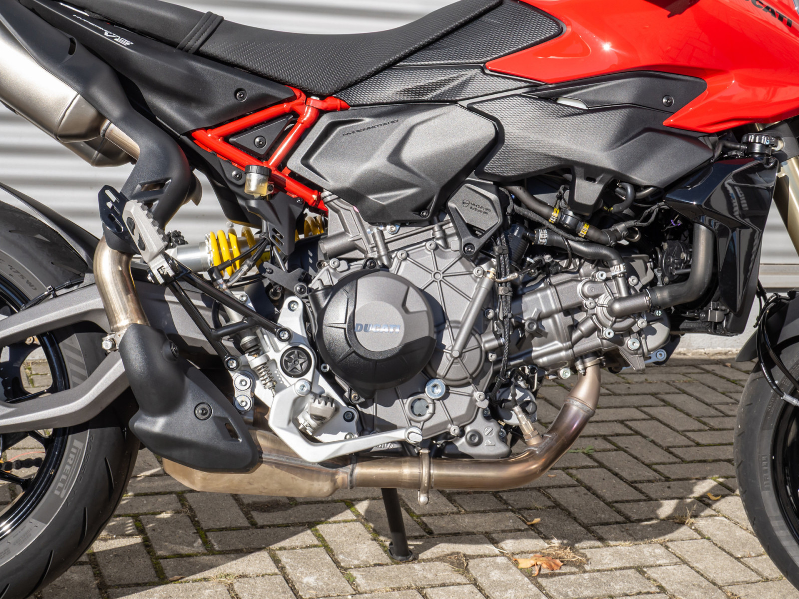 DUCATI Hypermotard V2 35 kW – Produktfoto 5