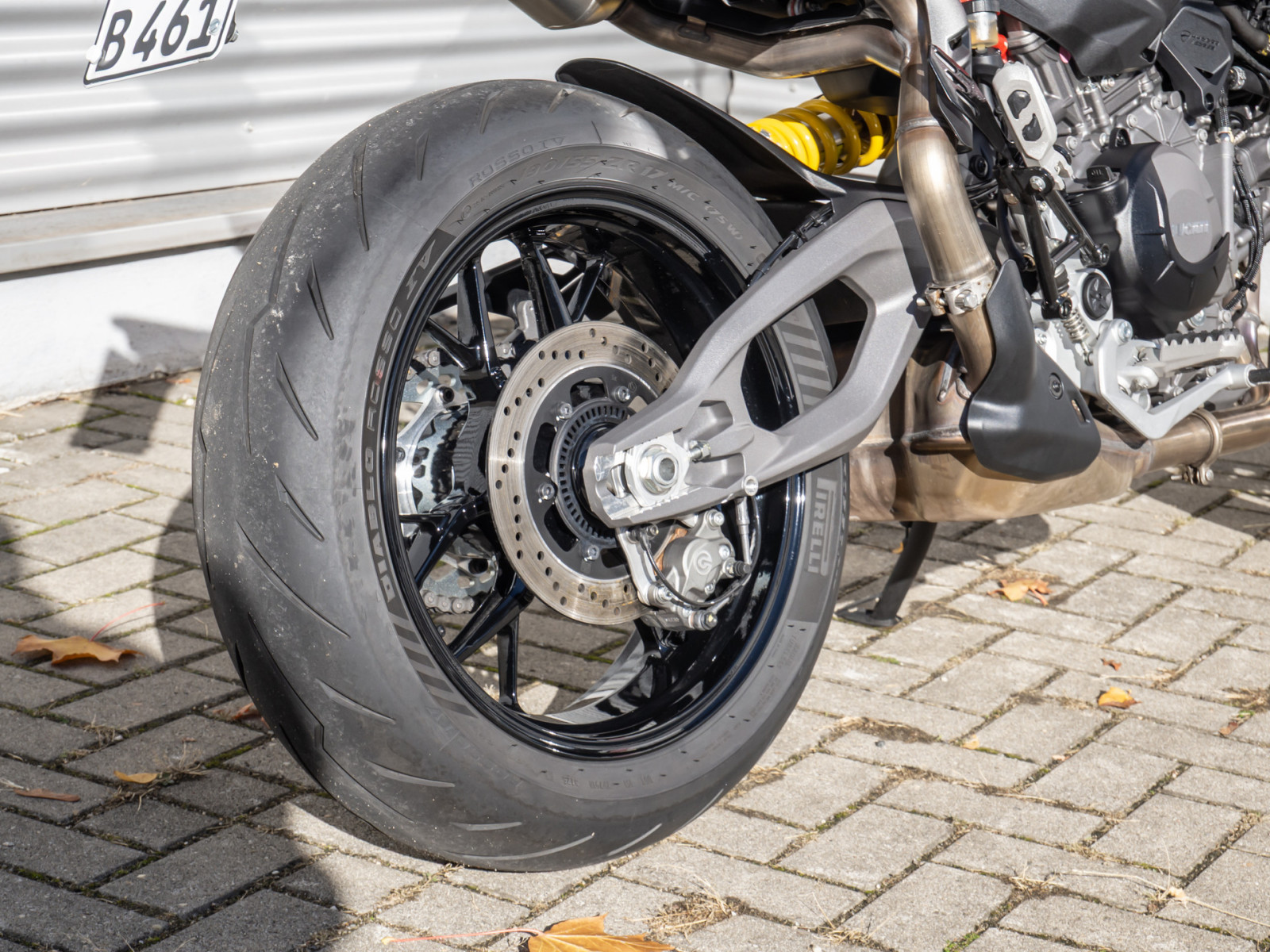 DUCATI Hypermotard V2 35 kW – Produktfoto 6