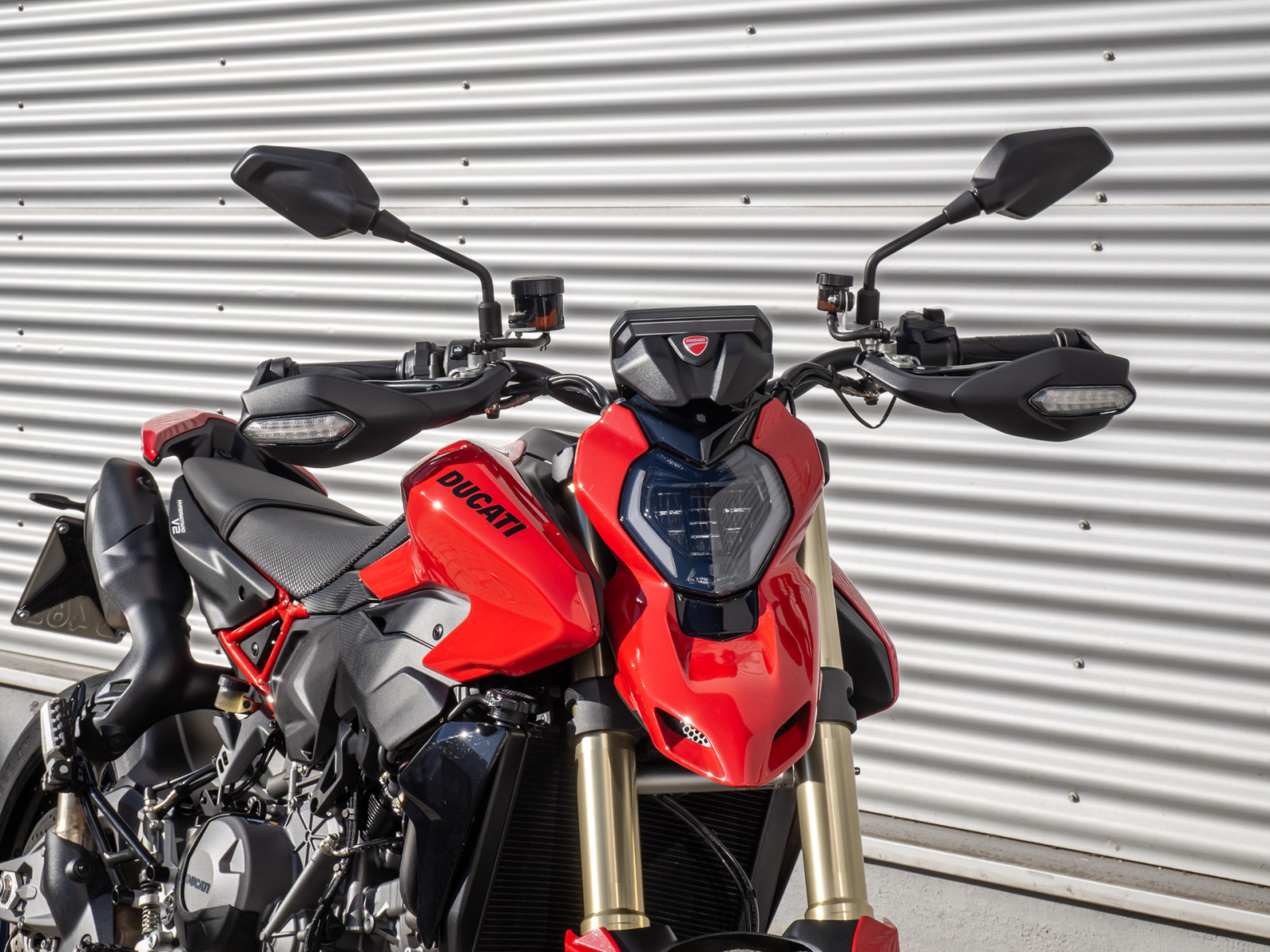 DUCATI Hypermotard V2 35 kW – Produktfoto 7