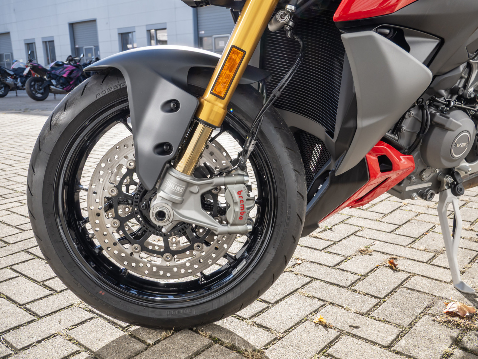 DUCATI Streetfighter V2 S – Produktfoto 14