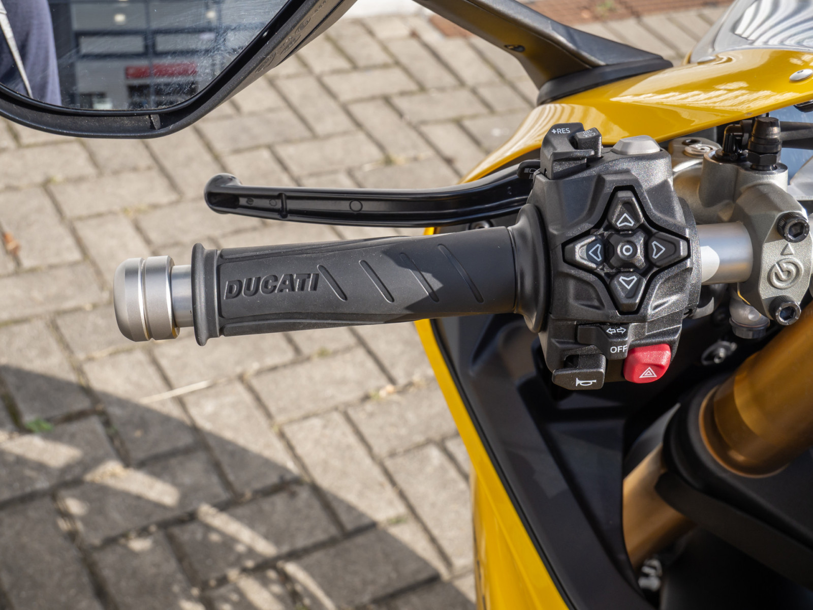DUCATI Panigale V2 S – Produktfoto 10