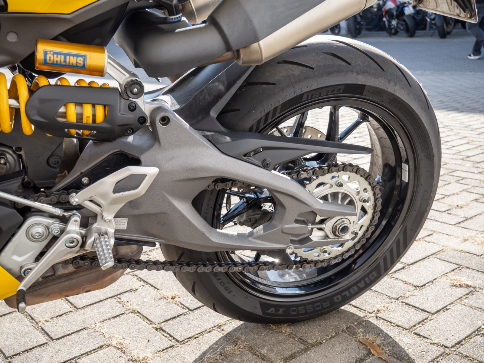 DUCATI Panigale V2 S – Produktfoto 12