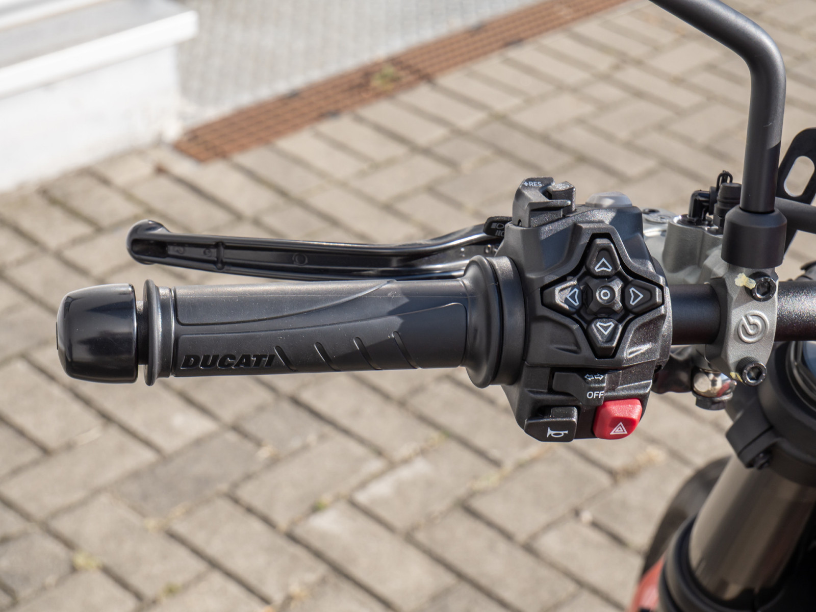 DUCATI Monster + 35 kW – Produktfoto 10