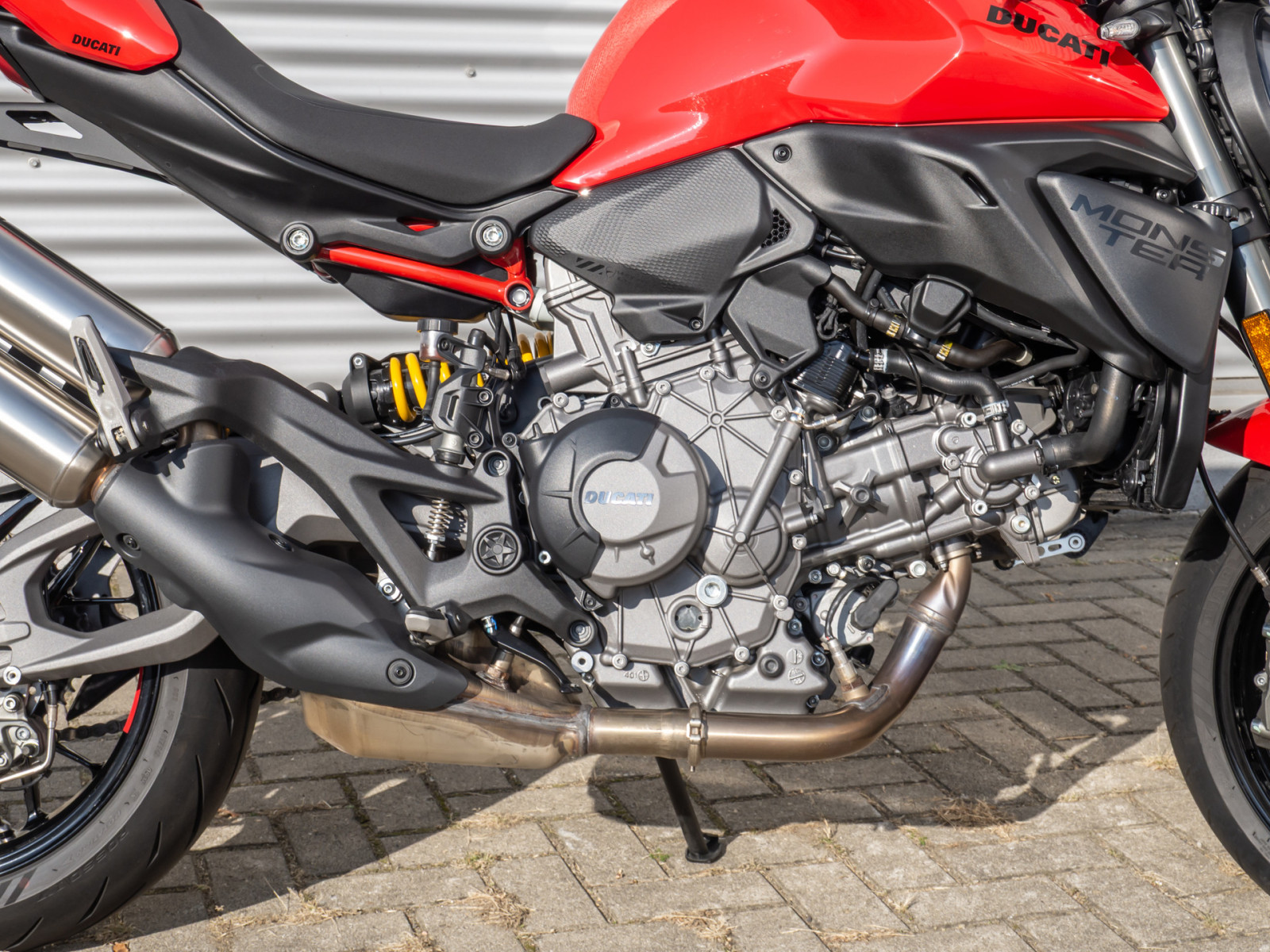 DUCATI Monster + 35 kW – Produktfoto 5