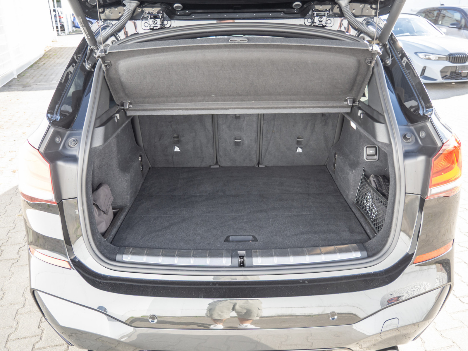 BMW X1 xDrive 20i M-Sport – Produktfoto 22