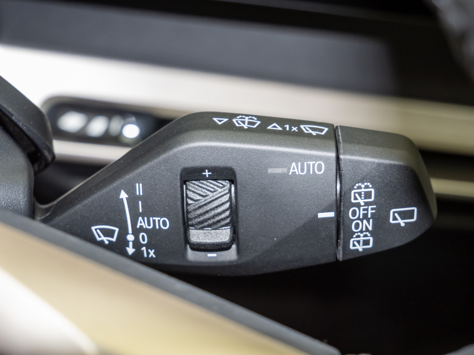 BMW iX xDrive 45 – Produktfoto 17