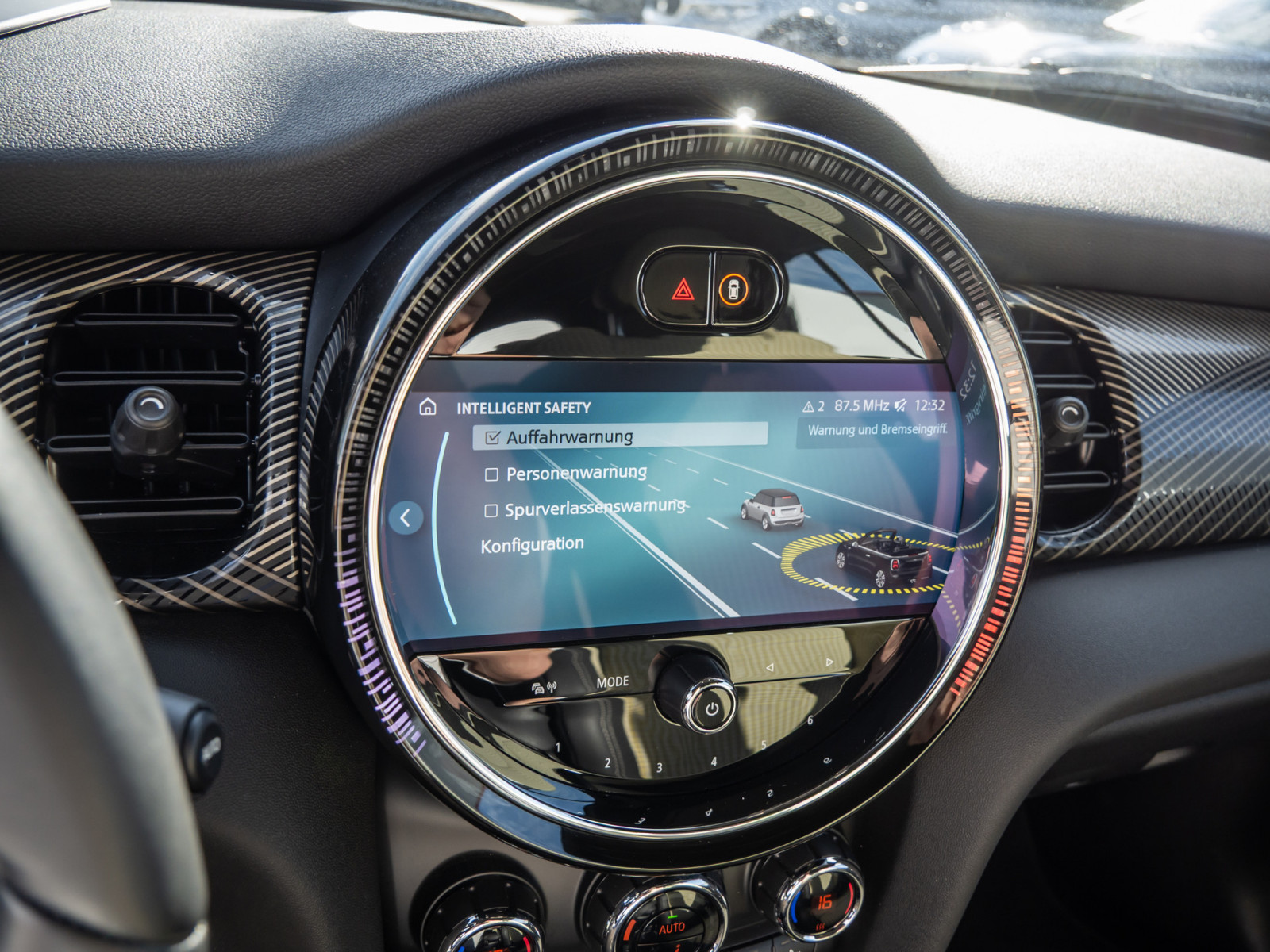 MINI Cabrio Cooper S JCW Trim – Produktfoto 12
