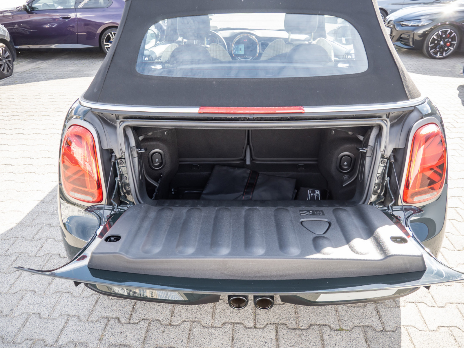 MINI Cabrio Cooper S JCW Trim – Produktfoto 21