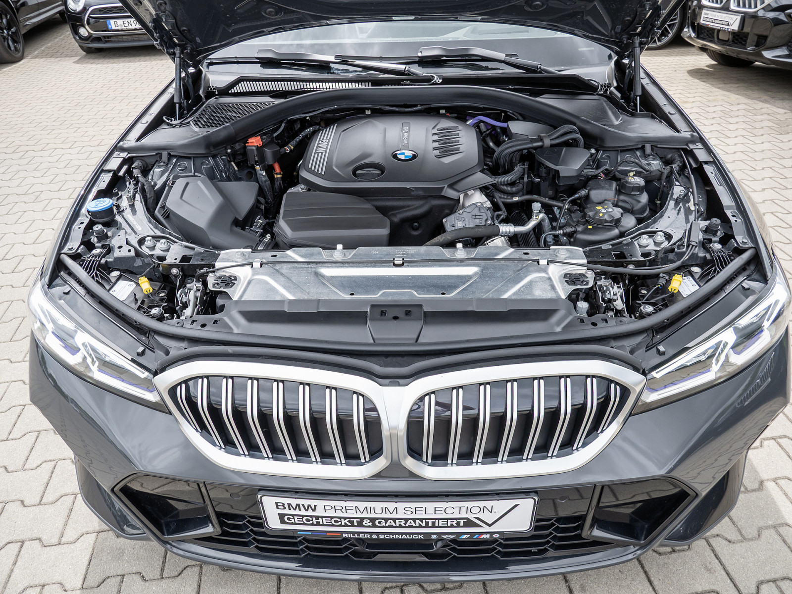 BMW 320d Touring xDrive M-Sport – Produktfoto 25