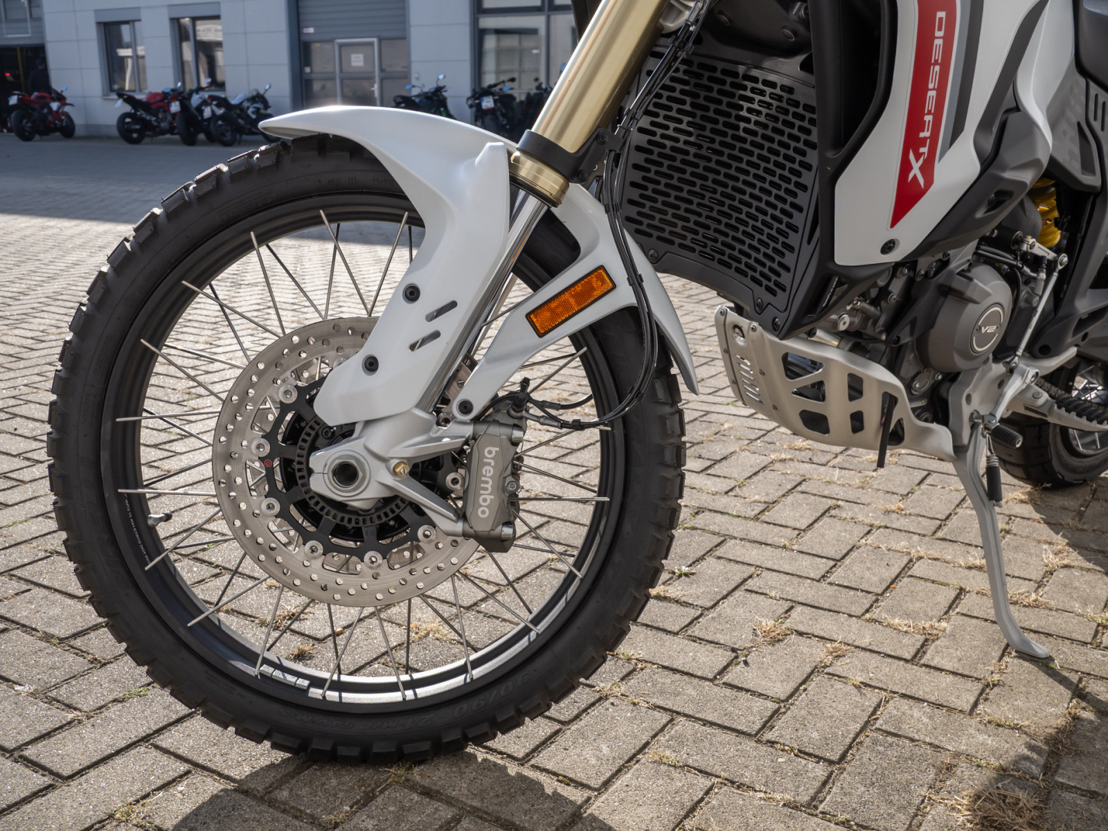 DUCATI Desert X – Produktfoto 14