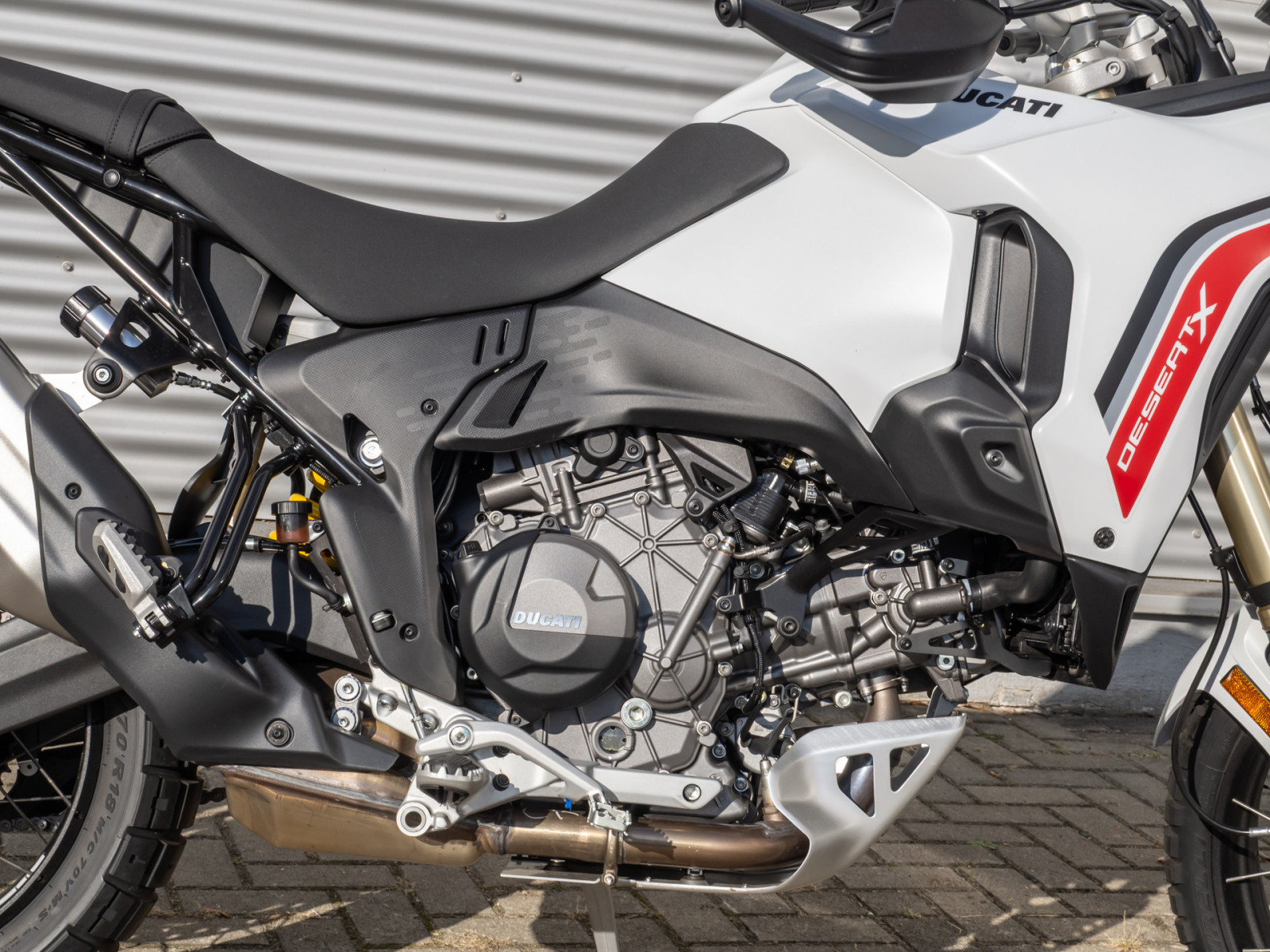 DUCATI Desert X – Produktfoto 5