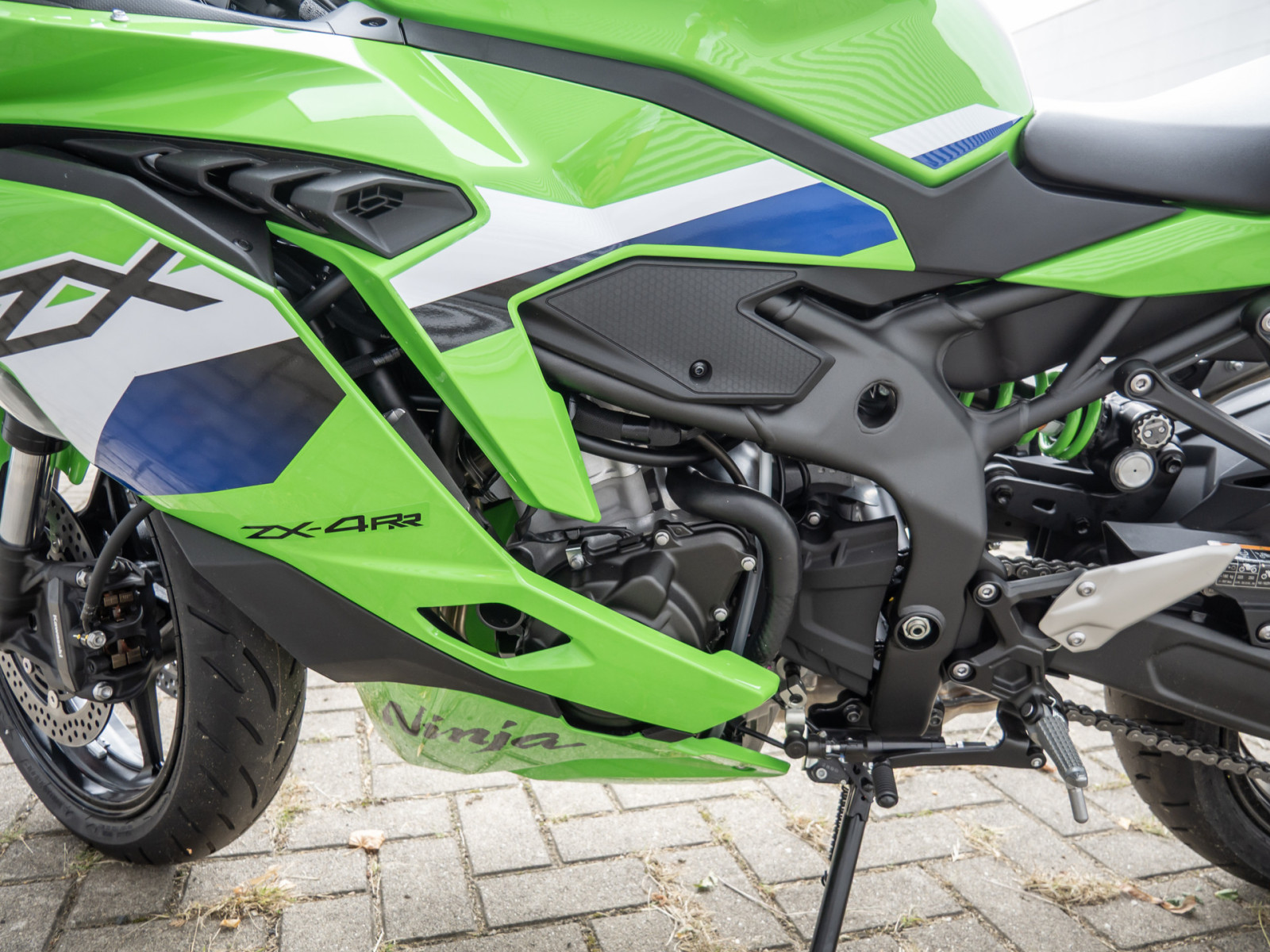 Kawasaki Ninja ZX-4 RR – Produktfoto 12