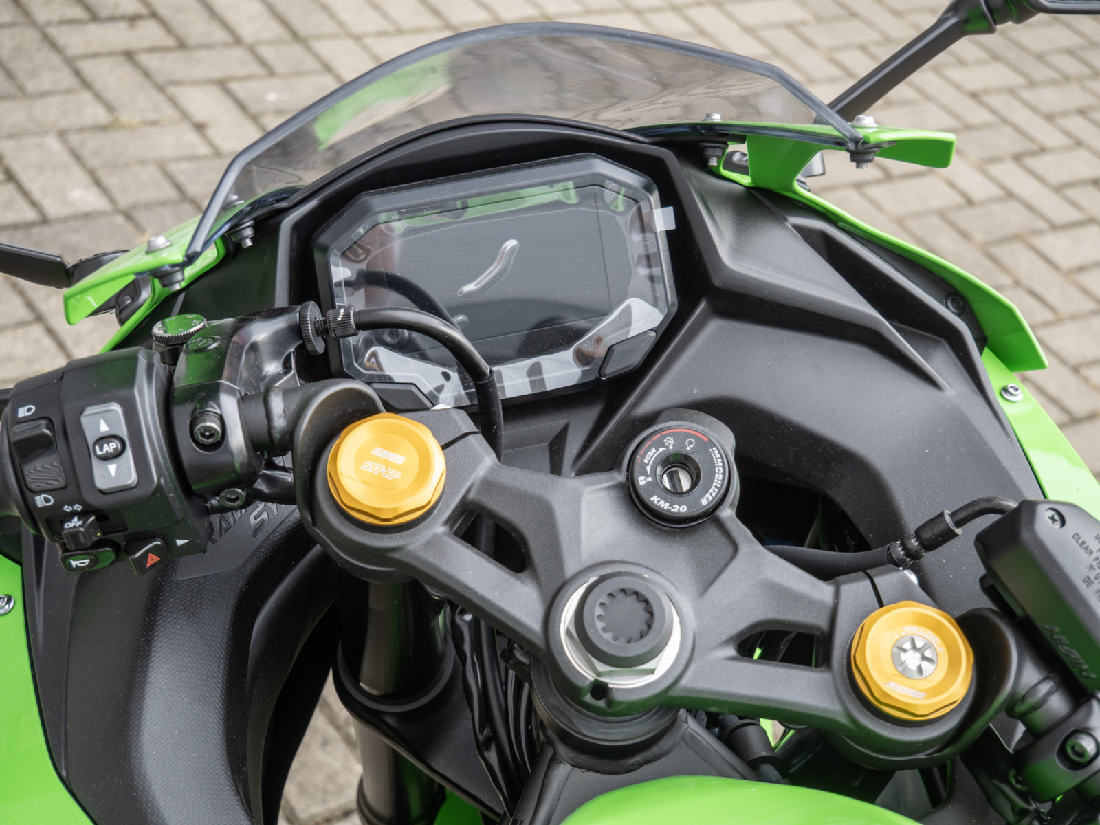 Kawasaki Ninja ZX-4 RR – Produktfoto 8