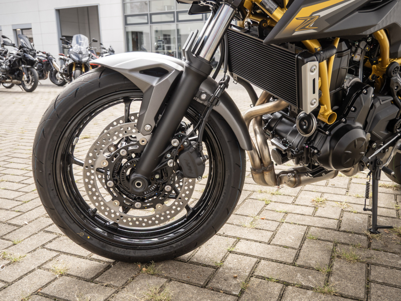 Kawasaki Z 650 S – Produktfoto 13