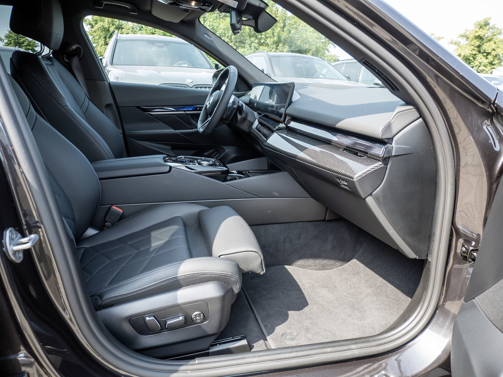 BMW 520d Touring M-Sport – Produktfoto 6