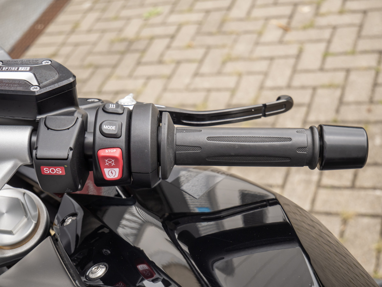 BMW R 1250 RS Triple Black – Produktfoto 10