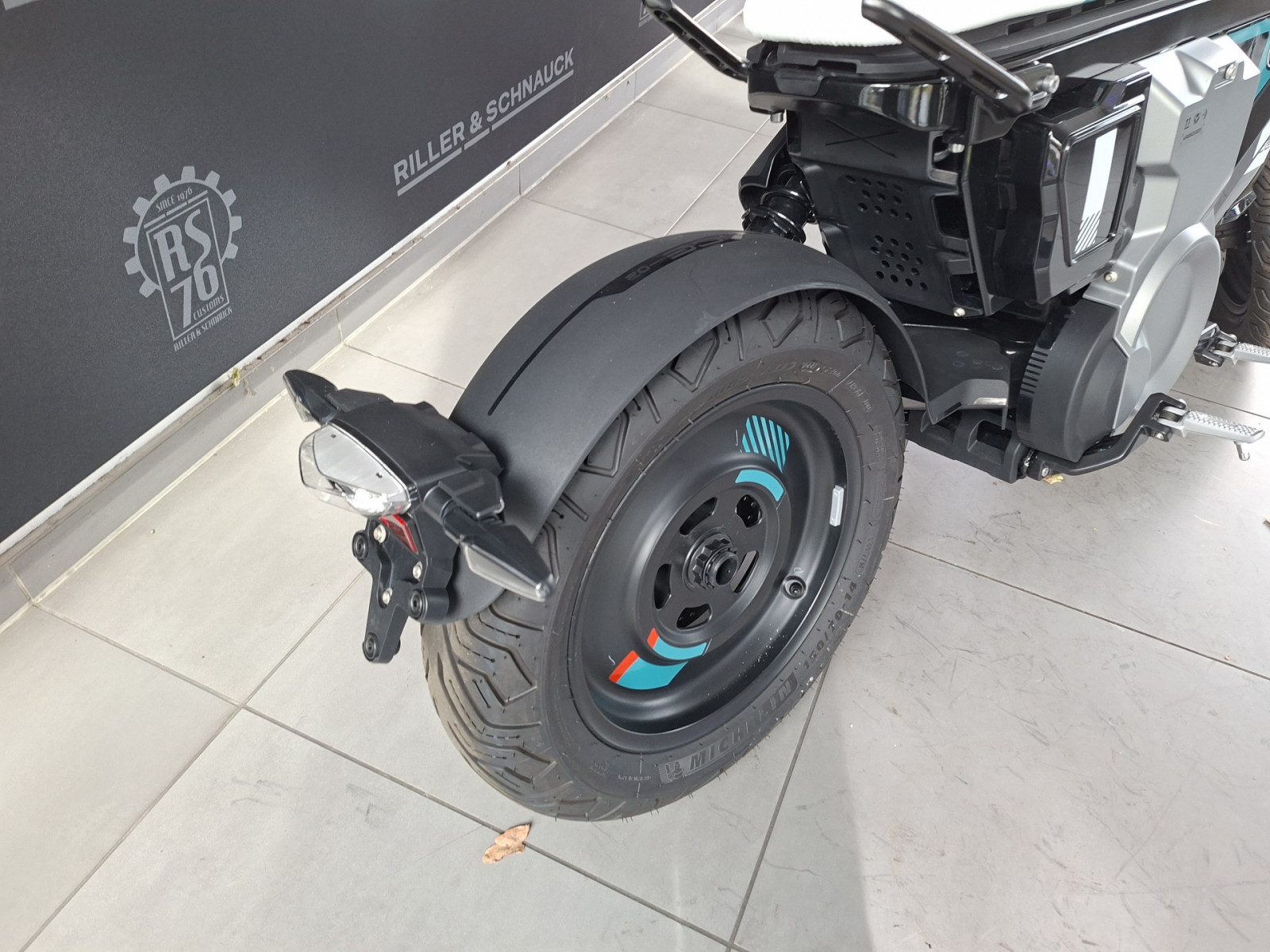 BMW CE 02 – Produktfoto 4