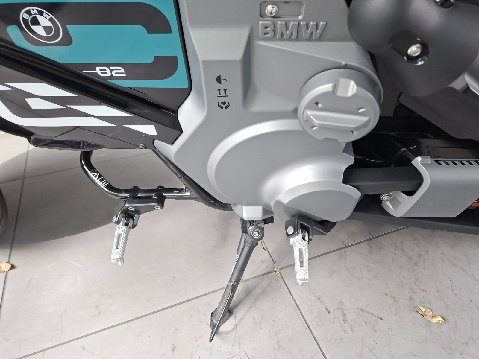 BMW CE 02 – Produktfoto 7