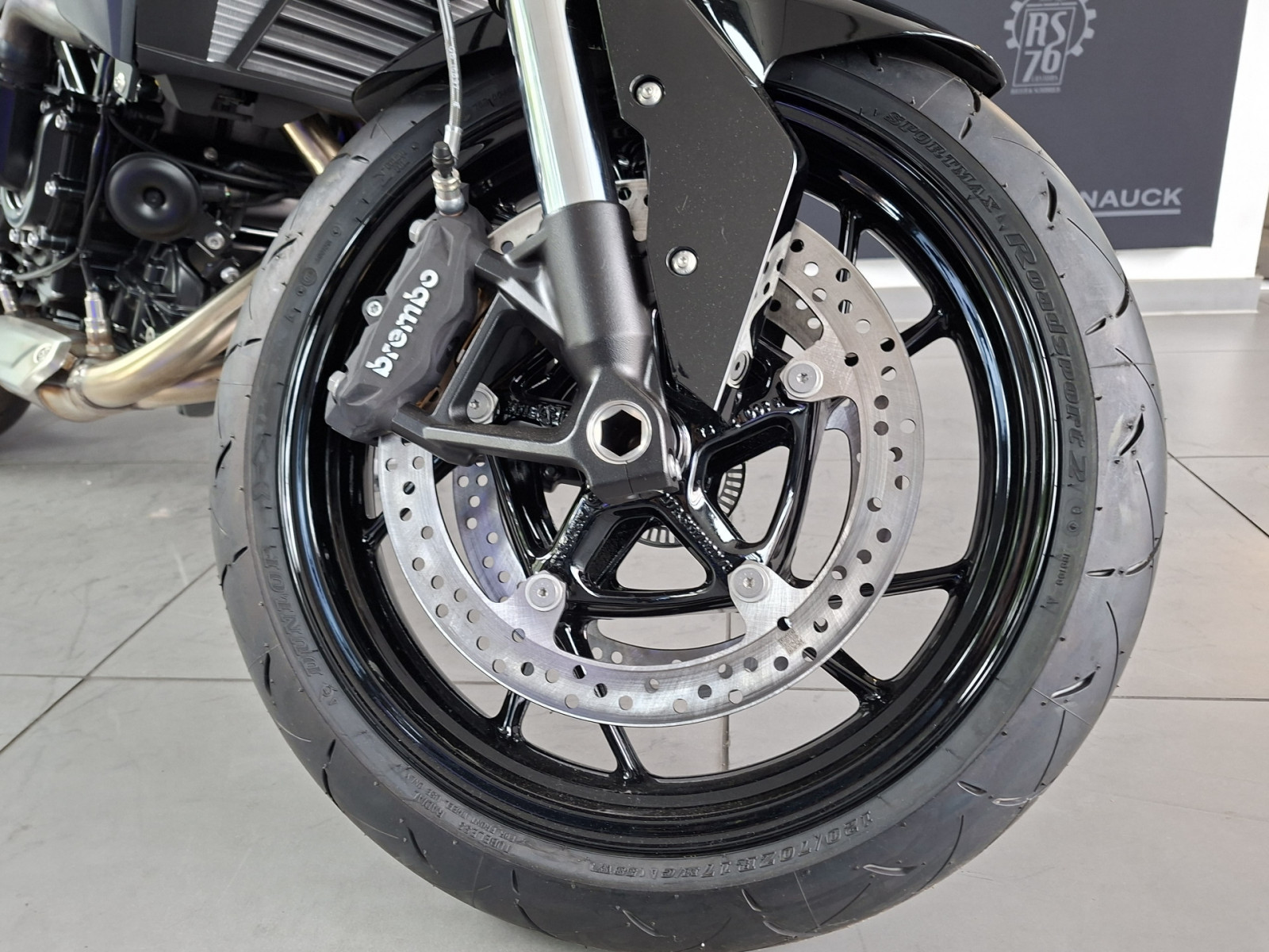 BMW F 900 R – Produktfoto 2
