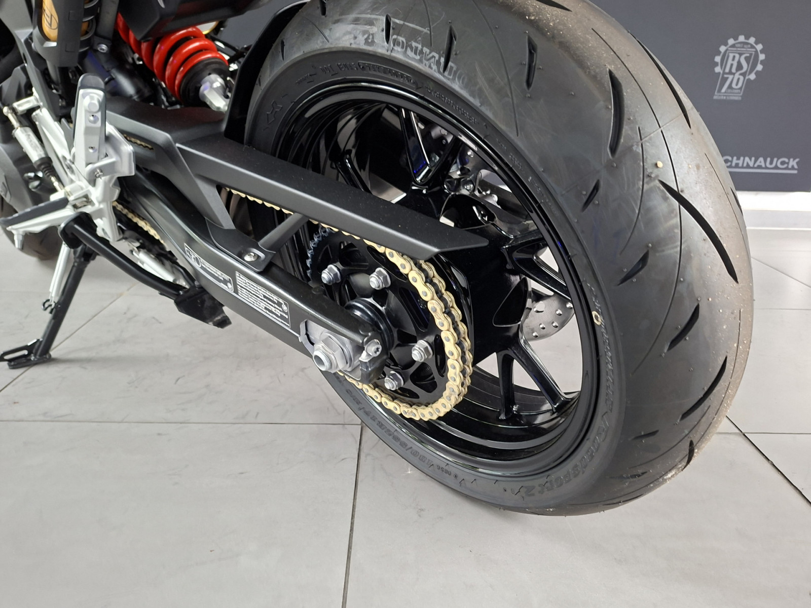 BMW F 900 R – Produktfoto 6