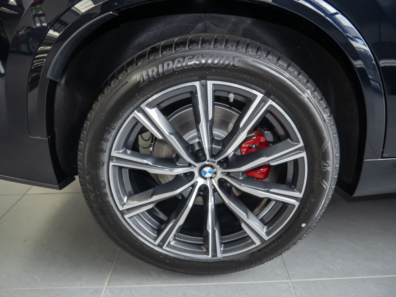 BMW X5 xDrive 40i M-Sport Pro – Produktfoto 6